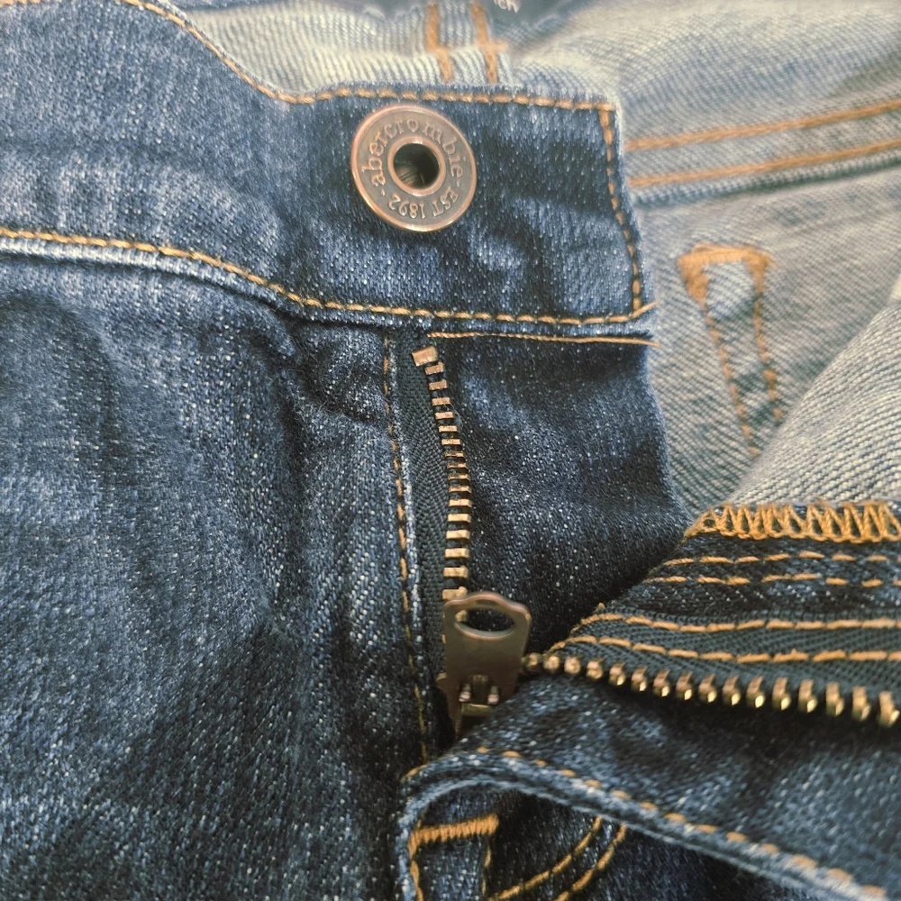 Abercrombie Kids Blue Distressed Jeans Size 14